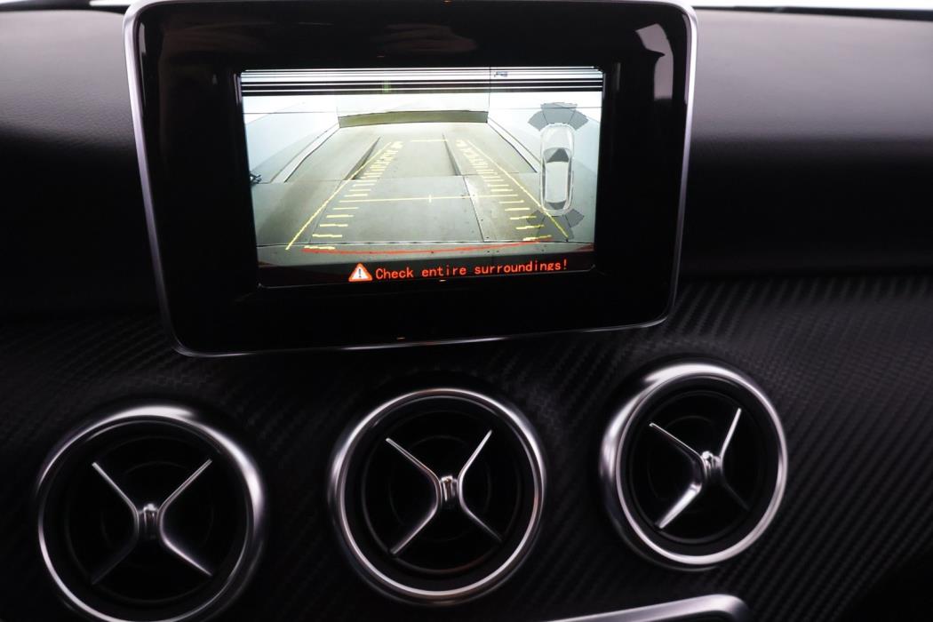 MERCEDES-BENZ A 2014