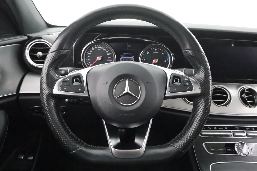 MERCEDES-BENZ E 2018
