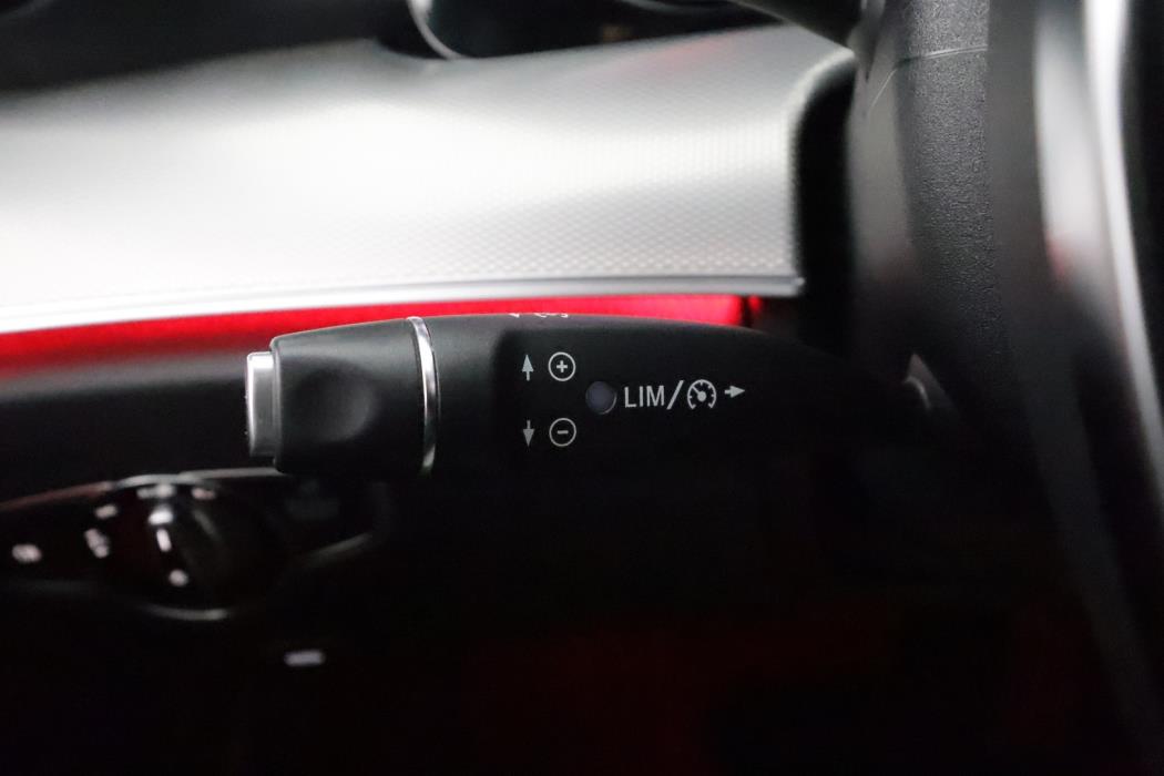 MERCEDES-BENZ E 2018