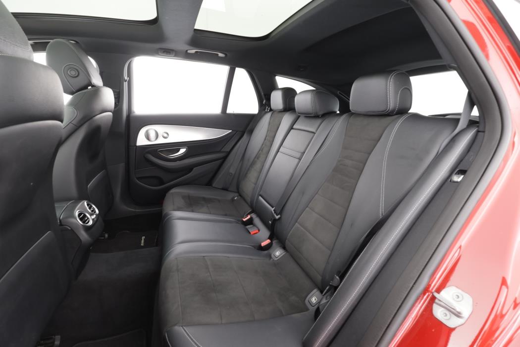 MERCEDES-BENZ E 2018