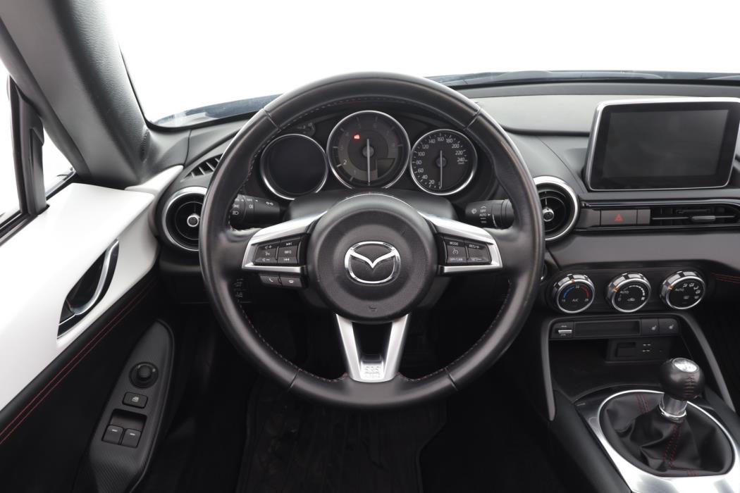 MAZDA MX-5 2017