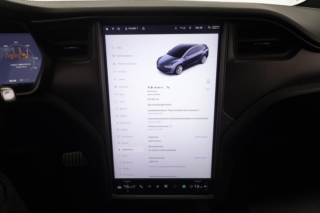 TESLA Model X 2019