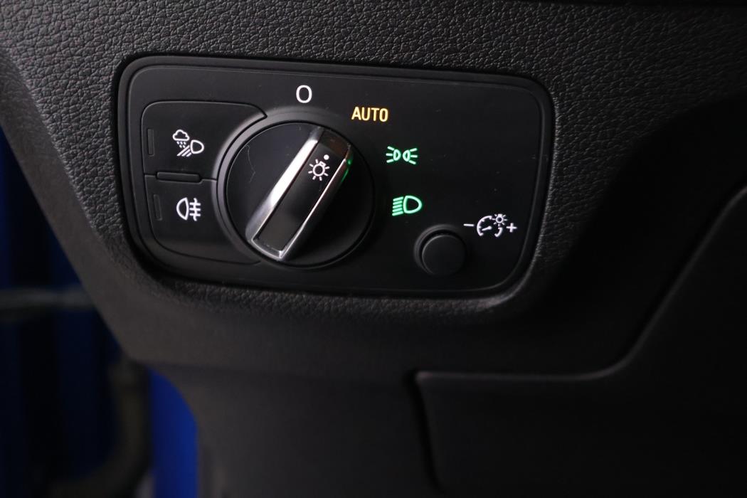 AUDI SQ2 2020