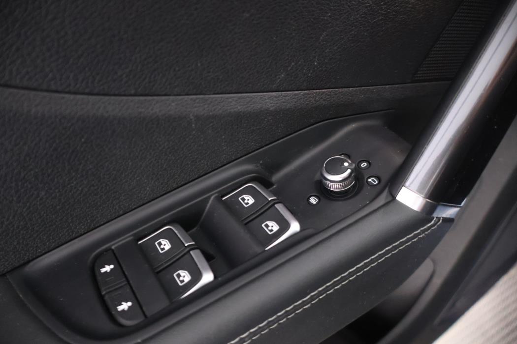 AUDI SQ2 2020