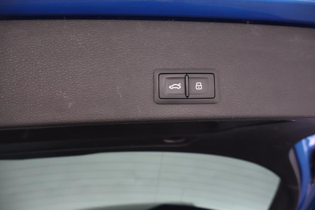 AUDI SQ2 2020