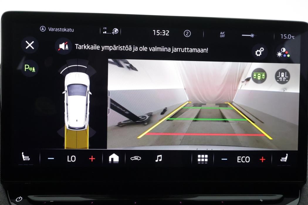 SKODA Enyaq 2022