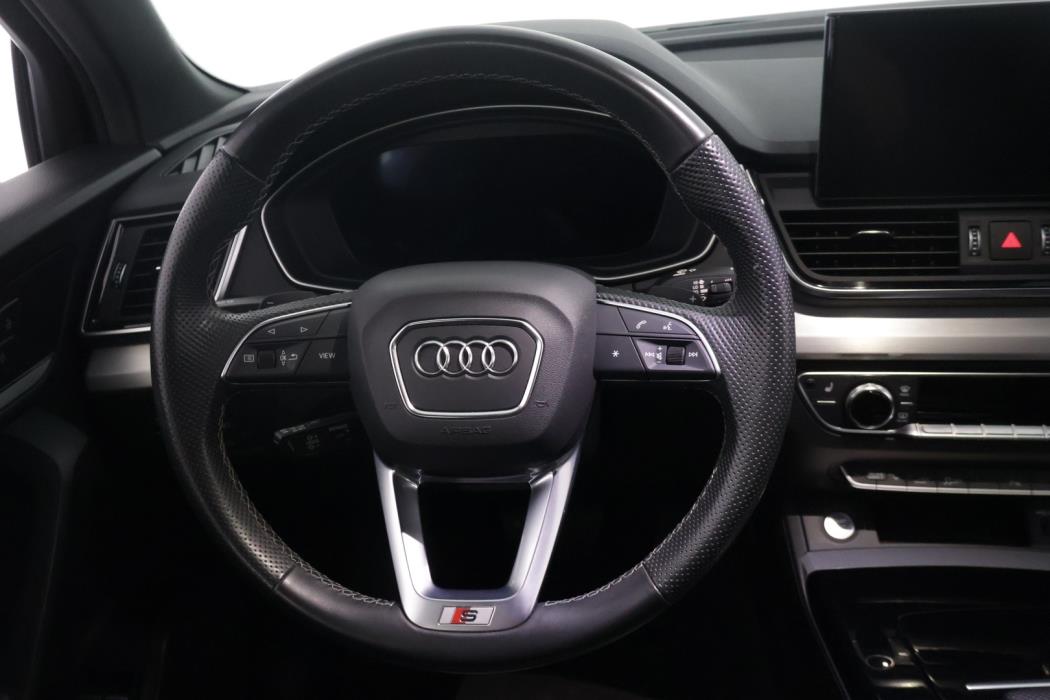 AUDI Q5 2021