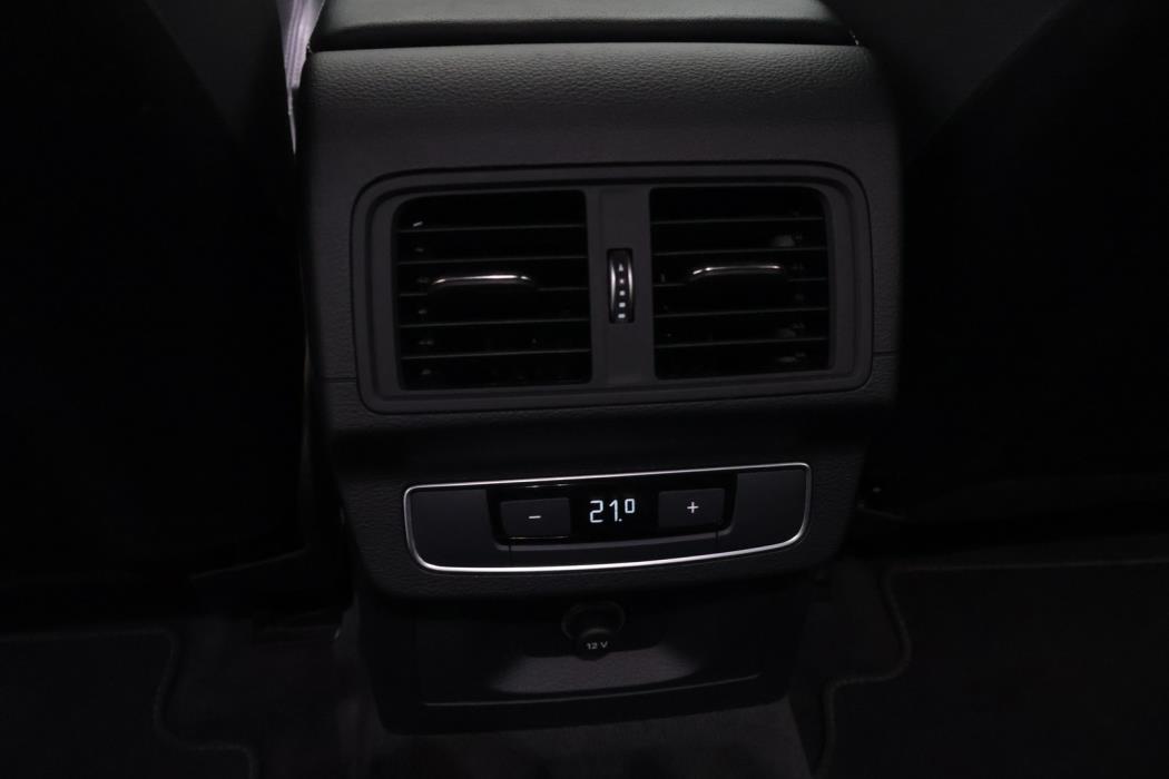 AUDI Q5 2021