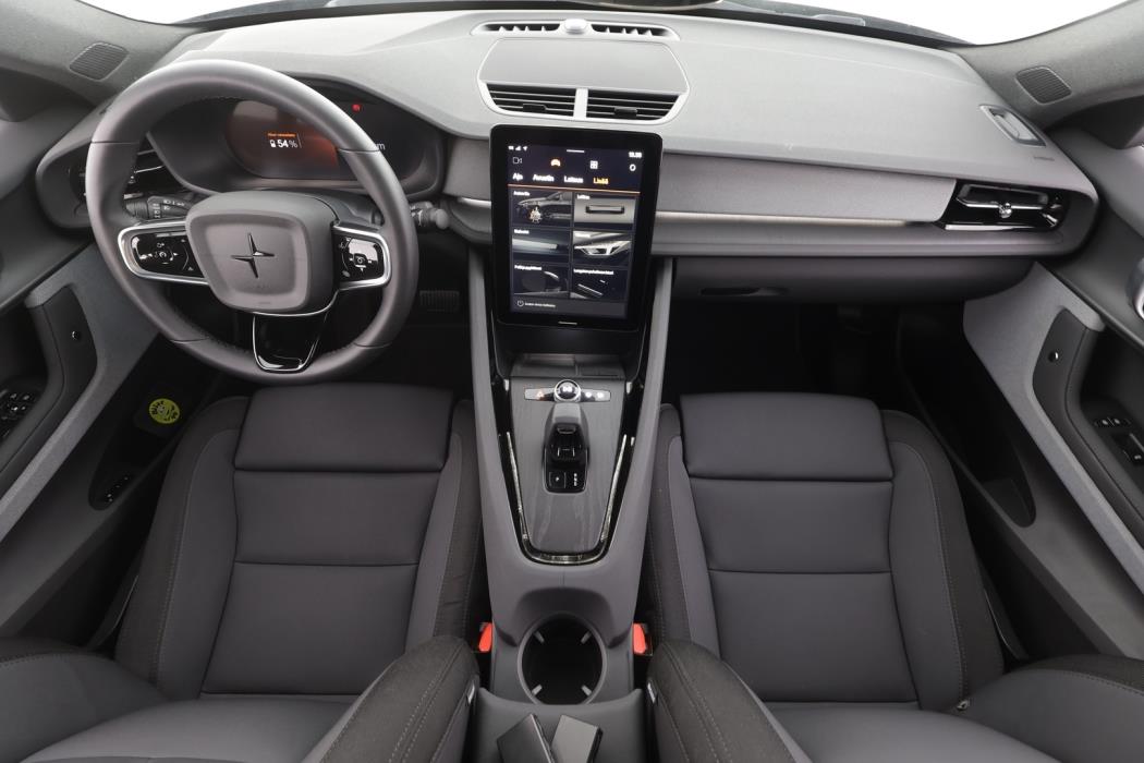 POLESTAR 2 2025