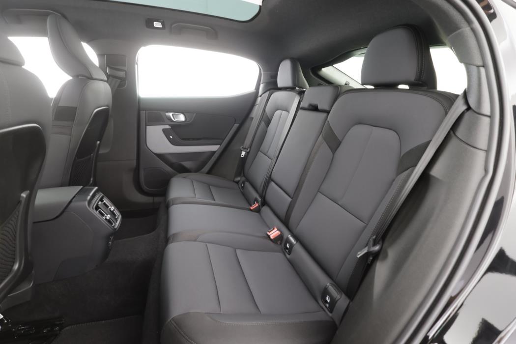 POLESTAR 2 2025