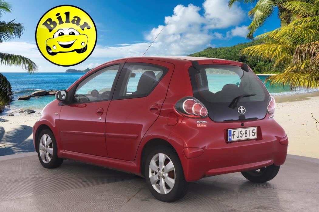 TOYOTA AYGO 2011