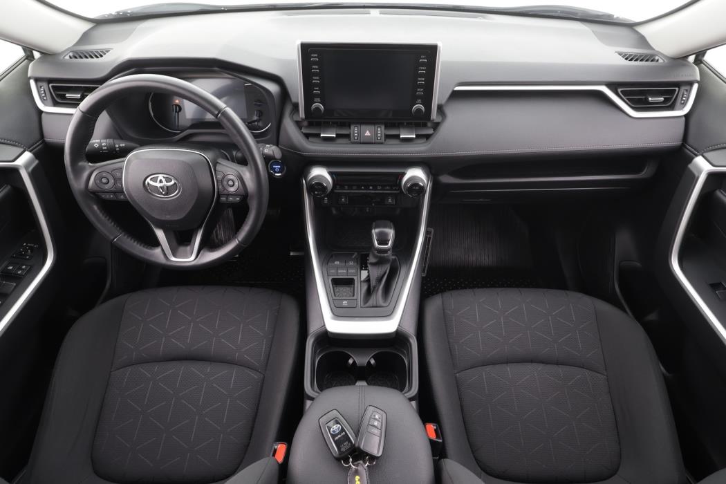 TOYOTA RAV4 2021