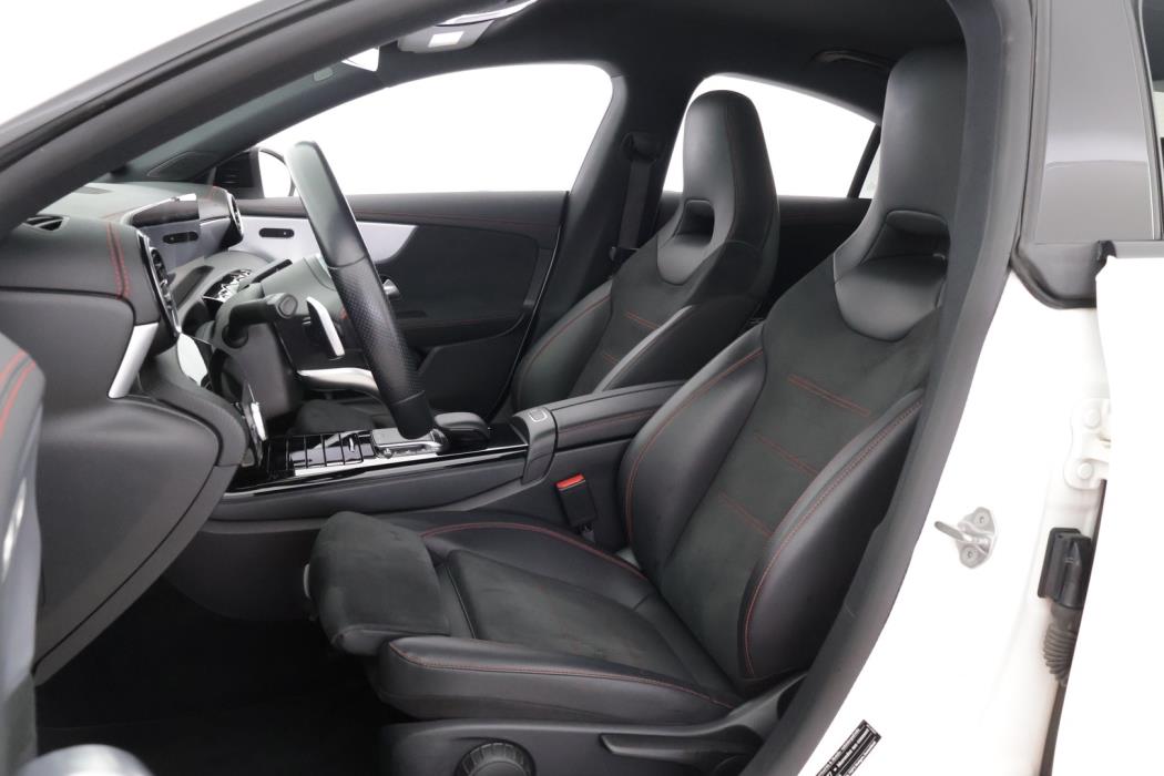 MERCEDES-BENZ CLA 2021