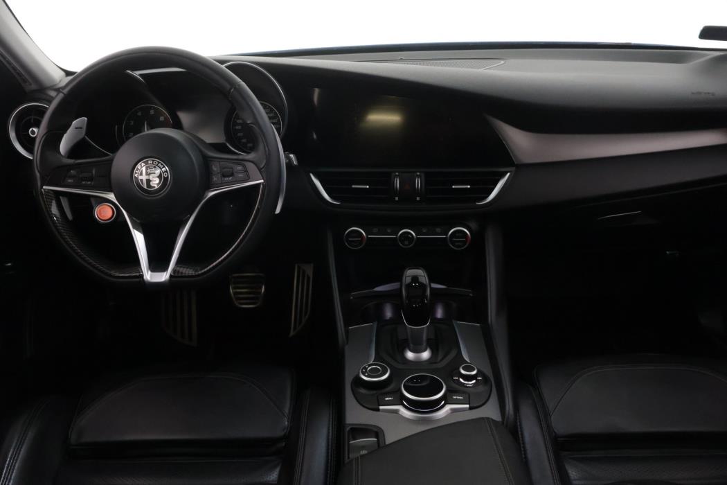 ALFA ROMEO Giulia 2017