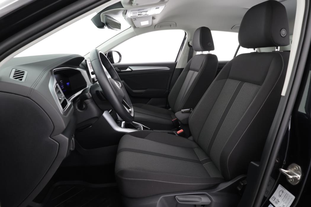 VOLKSWAGEN T-Roc 2024