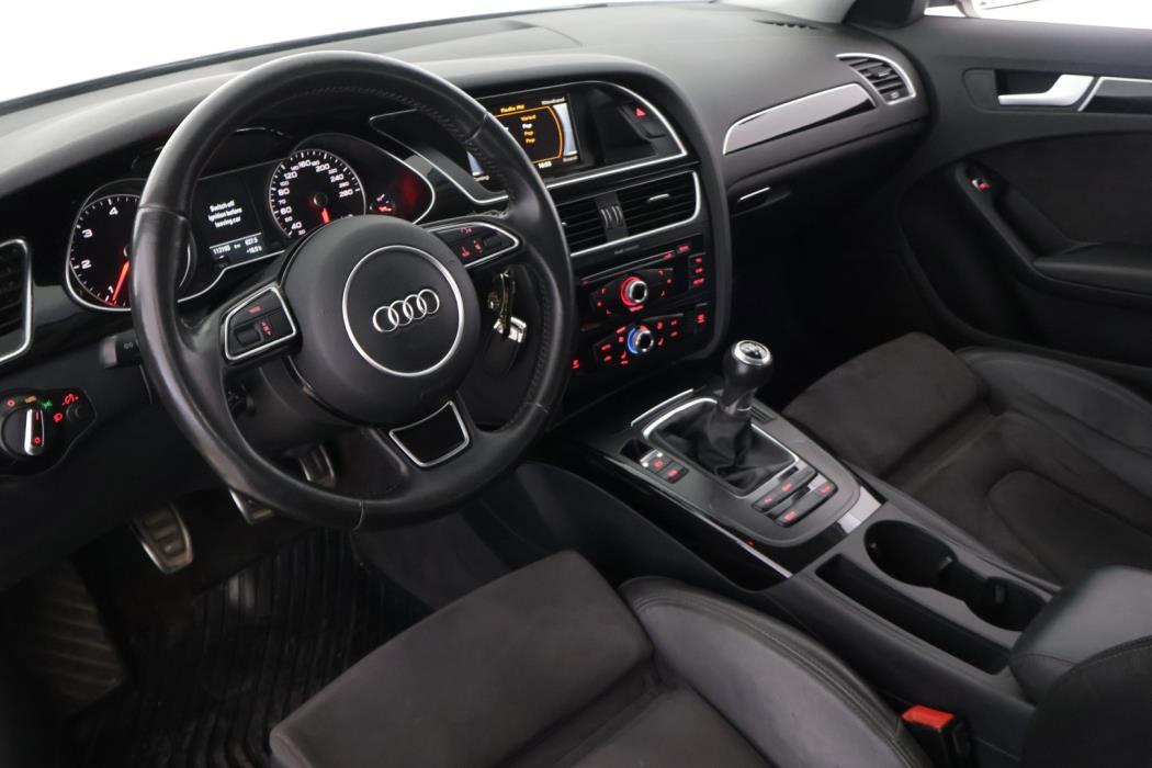 AUDI A4 2014