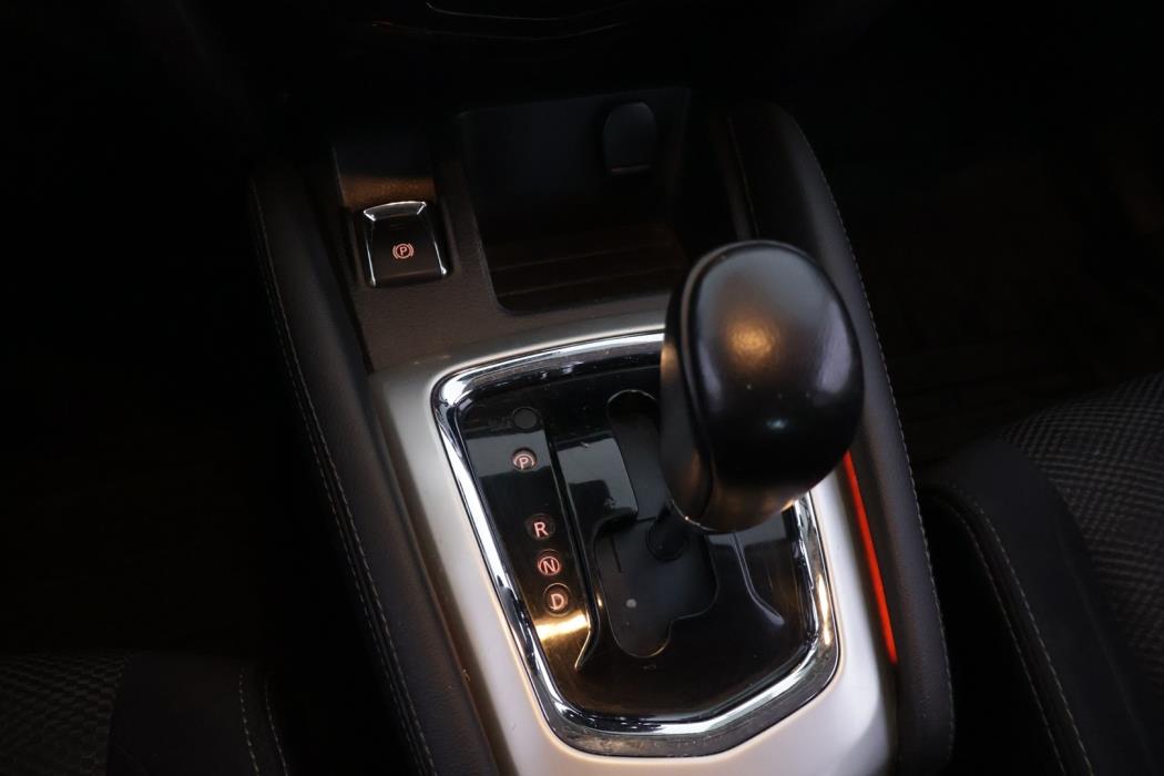 NISSAN Qashqai 2016