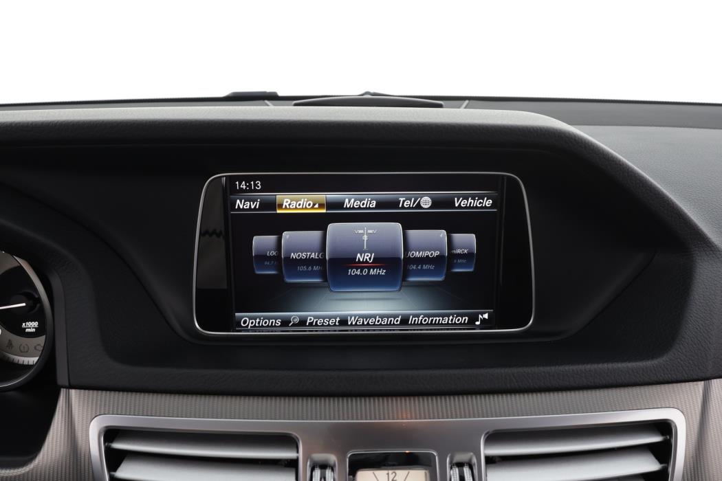 MERCEDES-BENZ E 2016