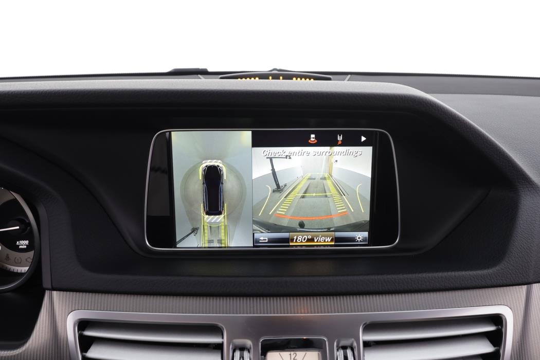 MERCEDES-BENZ E 2016