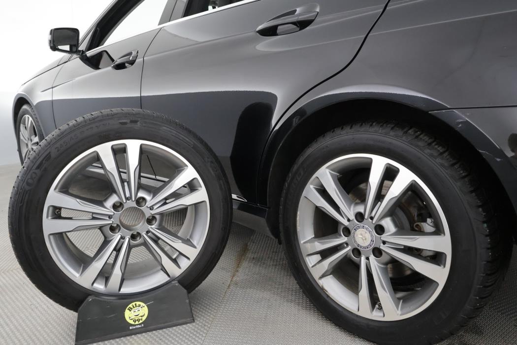 MERCEDES-BENZ E 2016