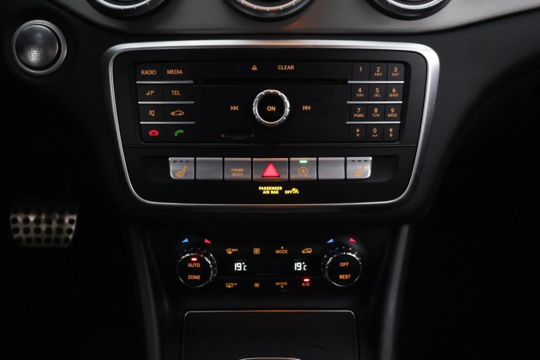 MERCEDES-BENZ CLA 2019