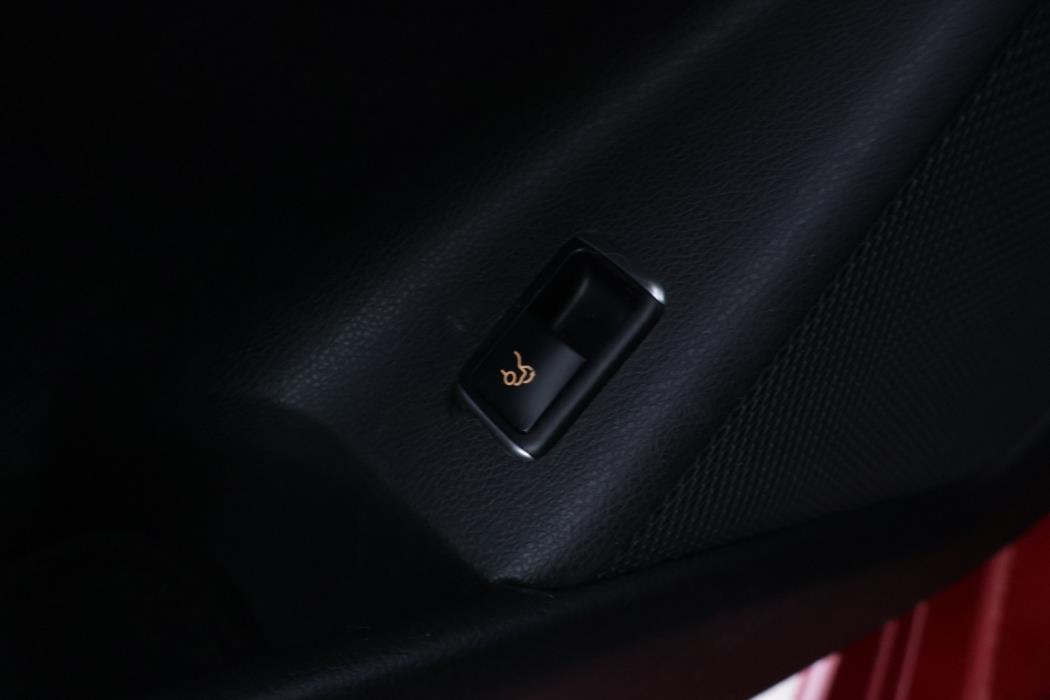 MERCEDES-BENZ CLA 2019