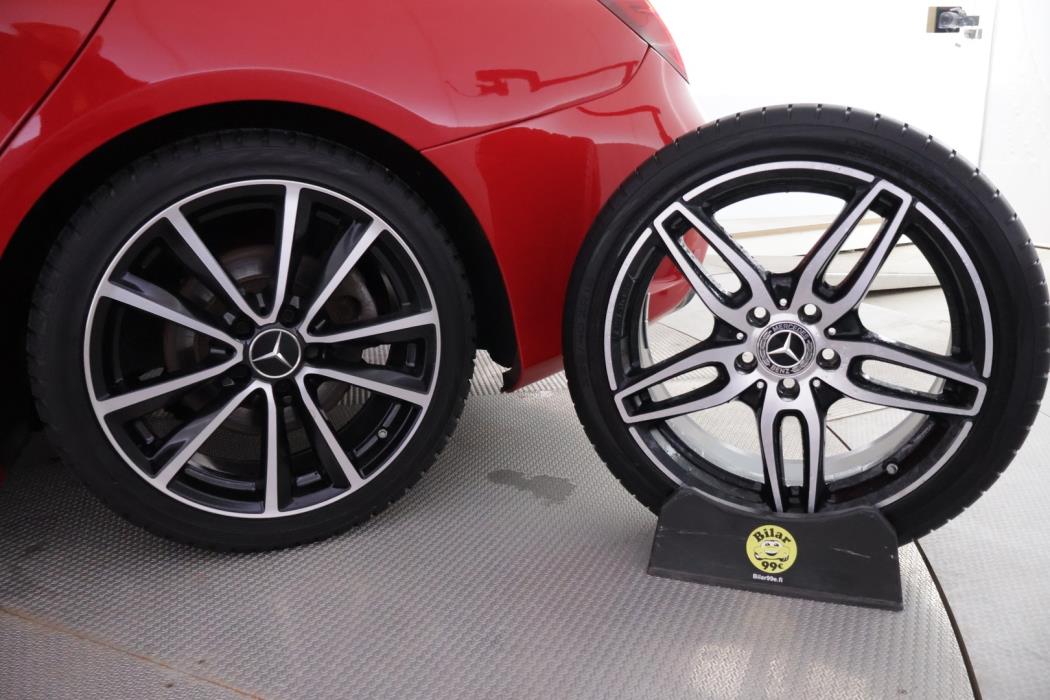 MERCEDES-BENZ CLA 2019