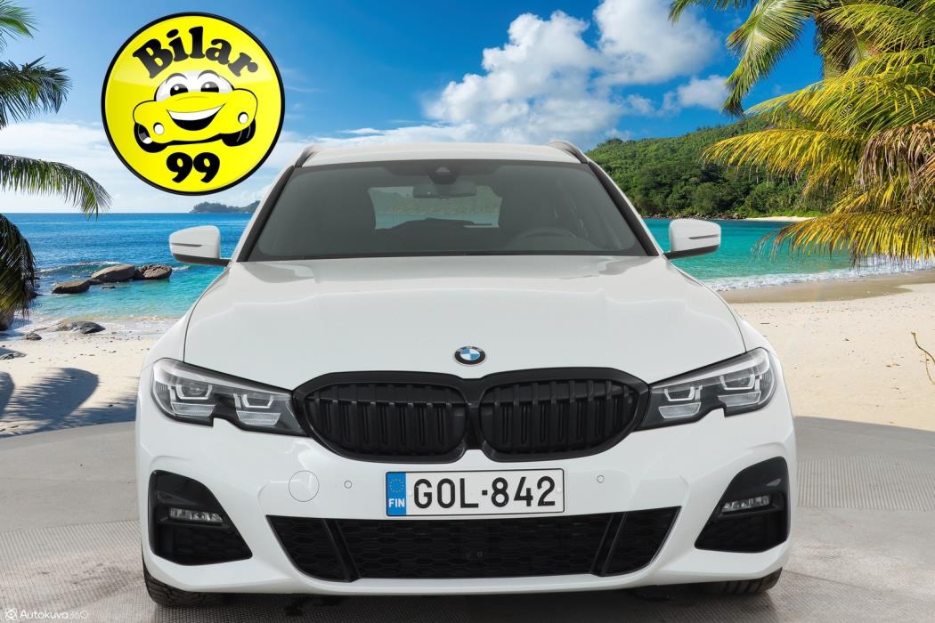BMW 330 2021