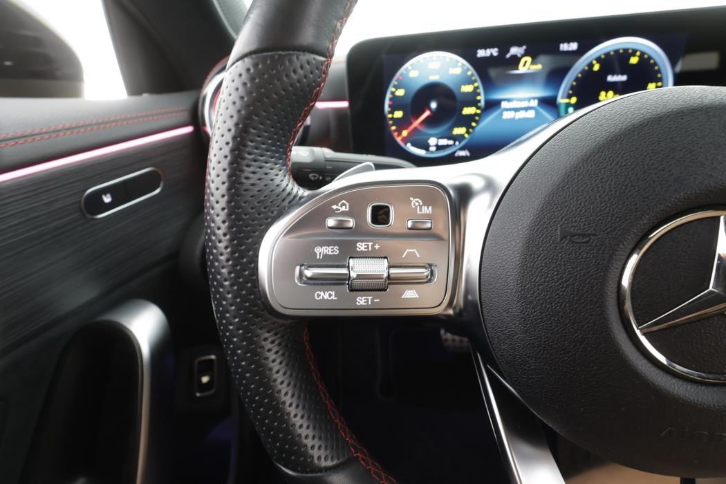 MERCEDES-BENZ CLA 2022