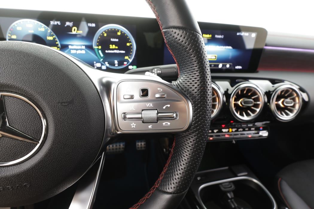 MERCEDES-BENZ CLA 2022