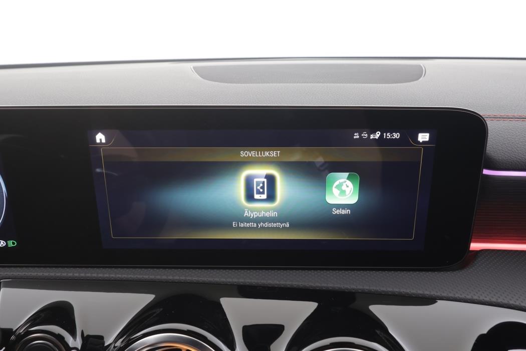 MERCEDES-BENZ CLA 2022