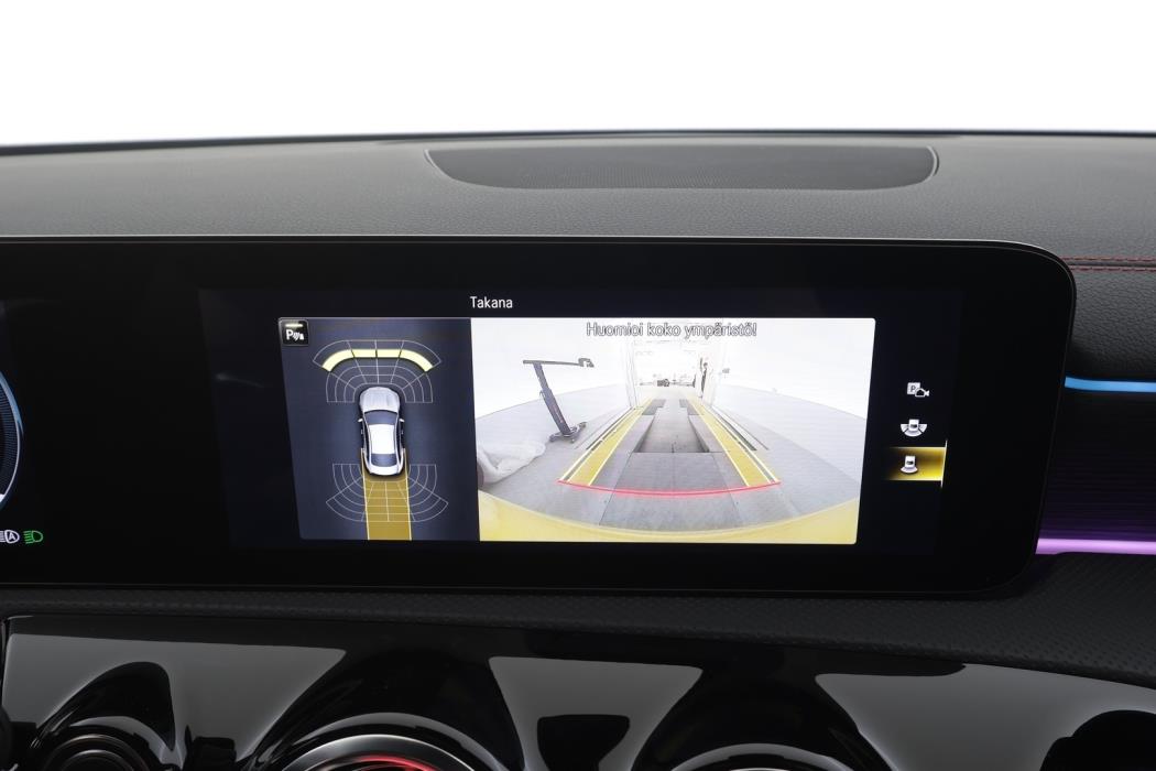 MERCEDES-BENZ CLA 2022