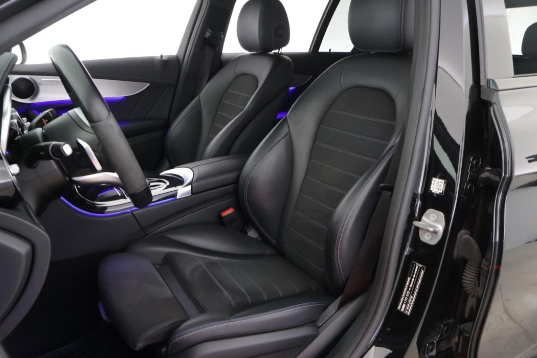 MERCEDES-BENZ C 2021