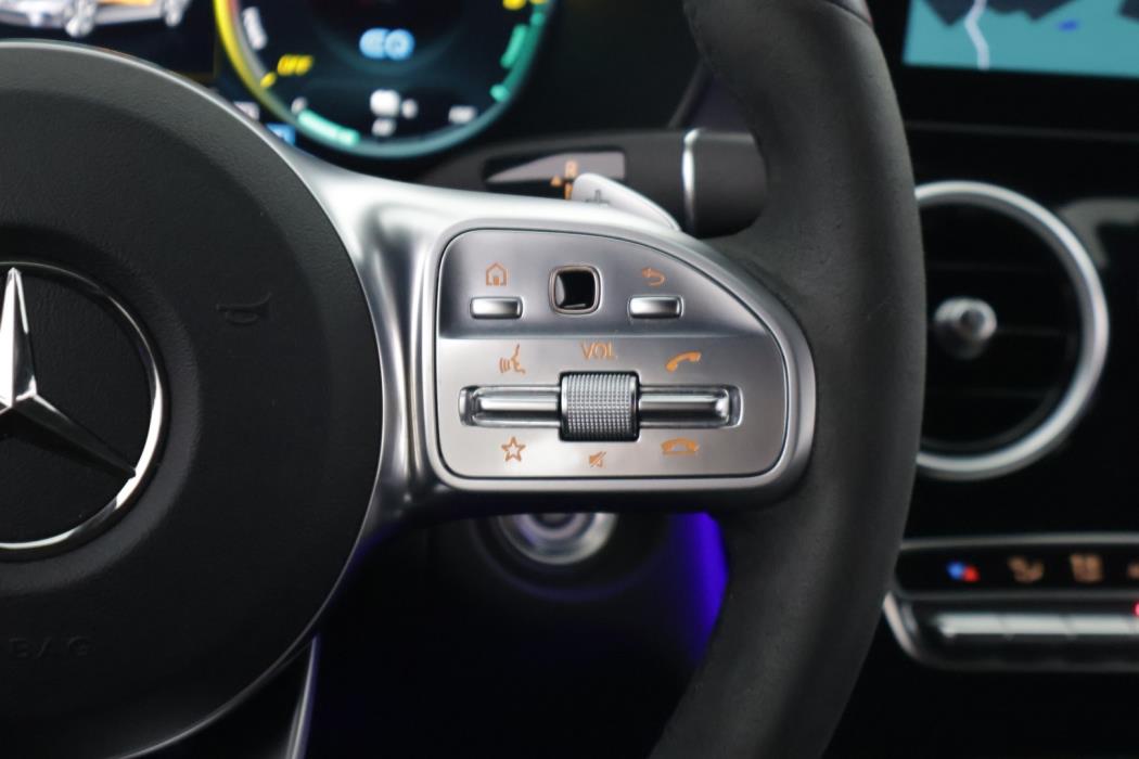 MERCEDES-BENZ C 2021