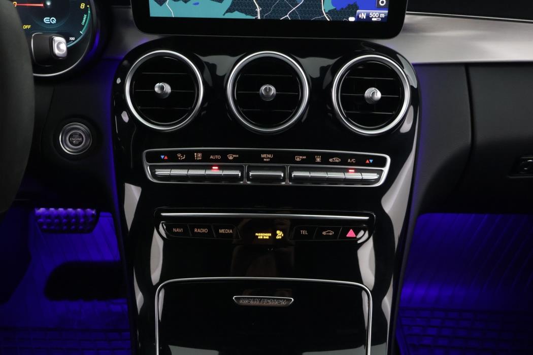 MERCEDES-BENZ C 2021