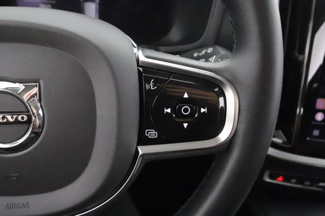 VOLVO V60 Cross Country 2023