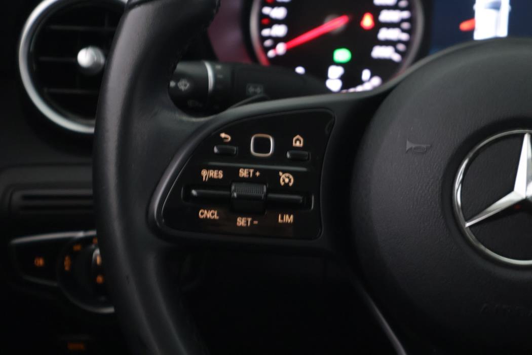 MERCEDES-BENZ C 2020