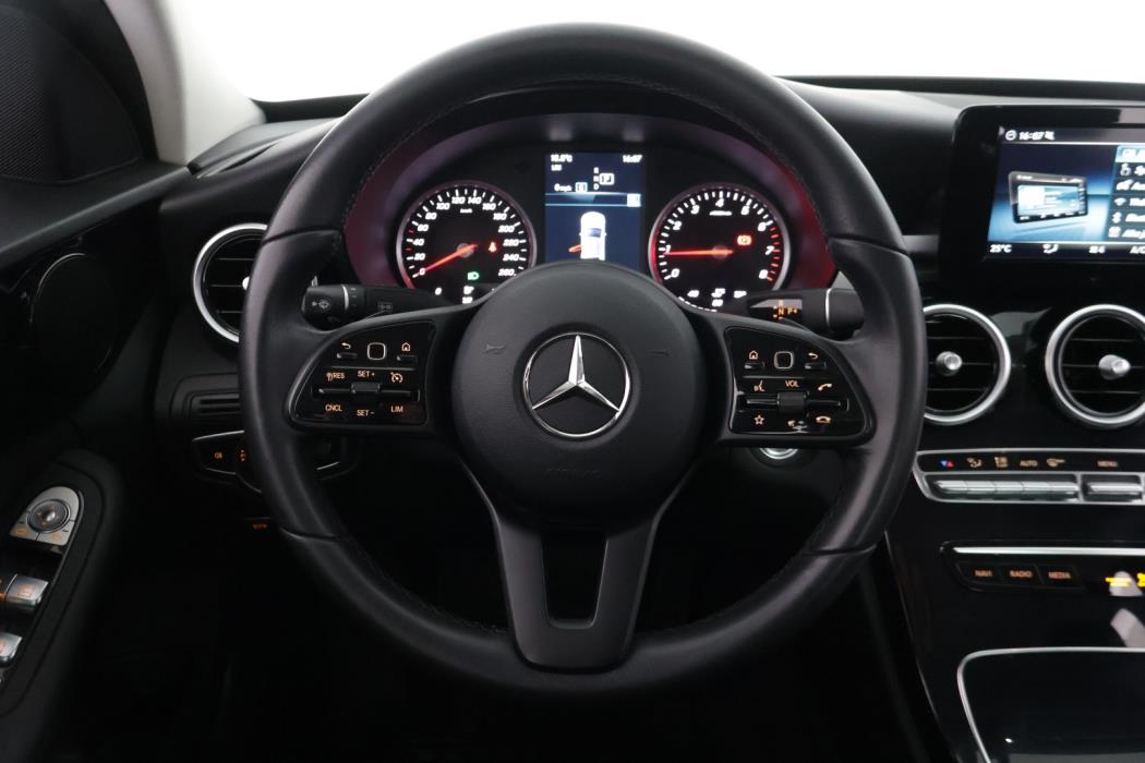 MERCEDES-BENZ C 2020