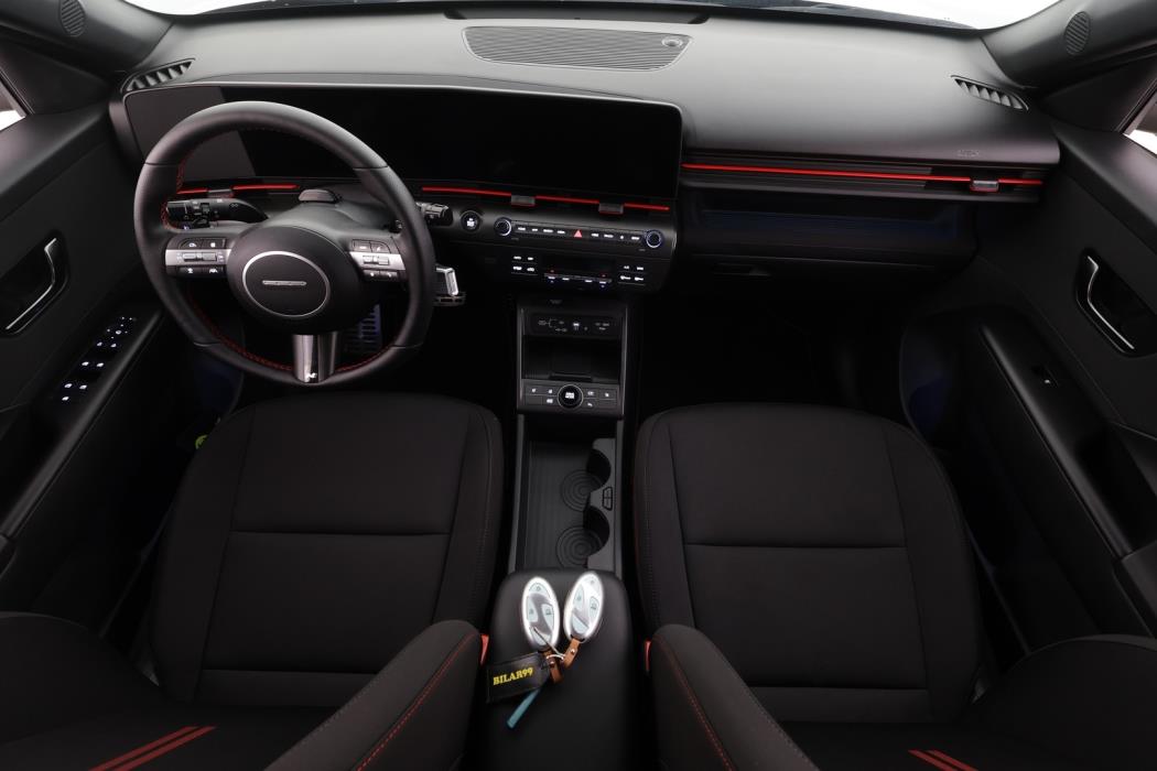 HYUNDAI KONA ELECTRIC 2025