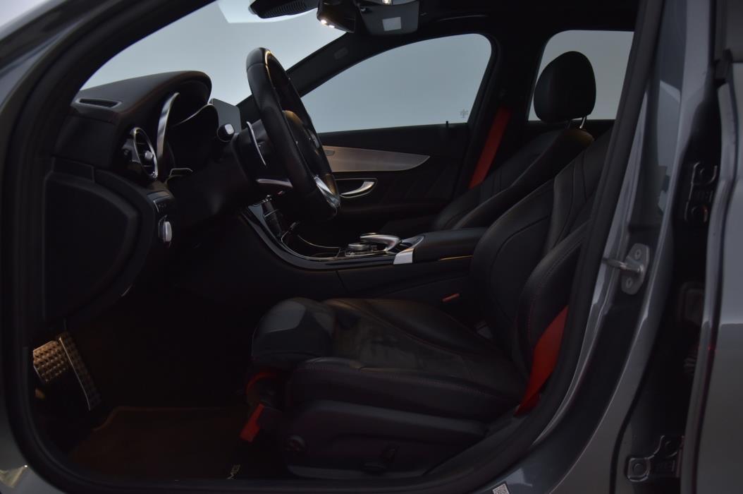 MERCEDES-BENZ C 43 AMG 2019