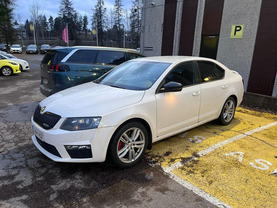 SKODA Octavia 2014