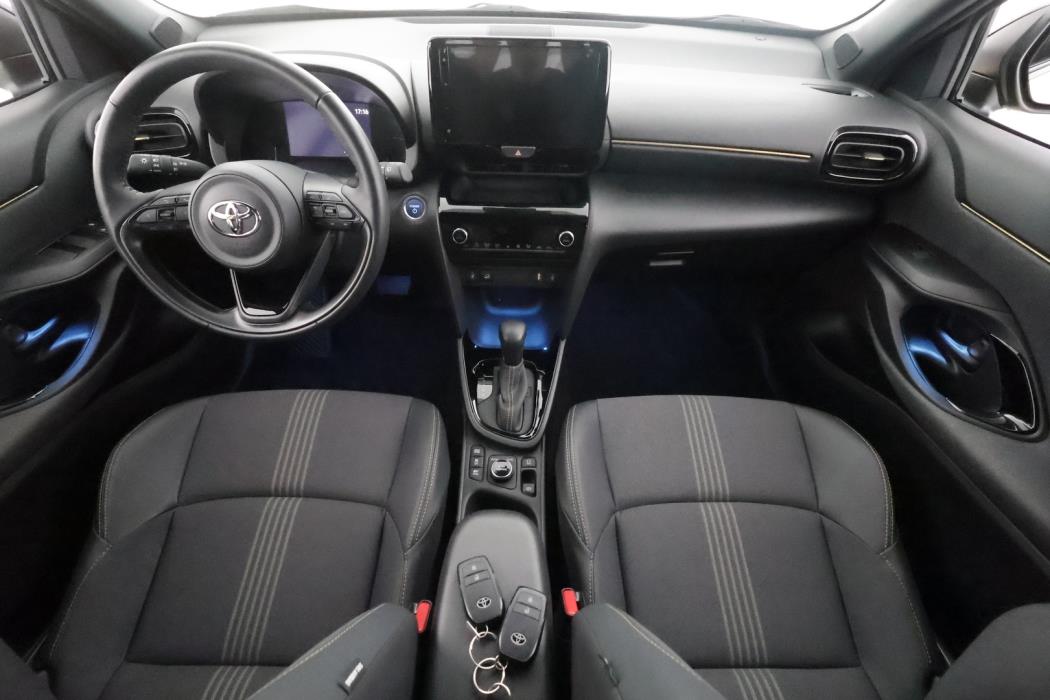 TOYOTA YARIS CROSS 2022