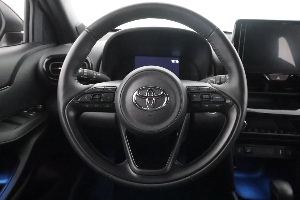 TOYOTA YARIS CROSS 2022
