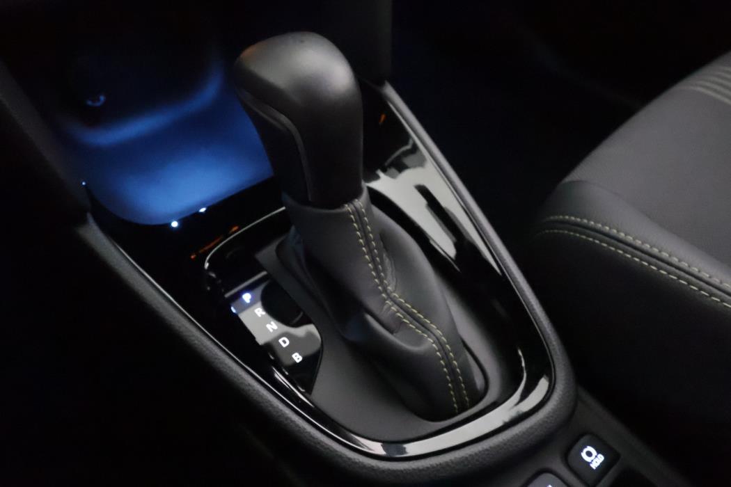 TOYOTA YARIS CROSS 2022