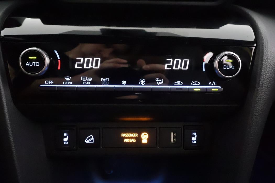 TOYOTA YARIS CROSS 2022