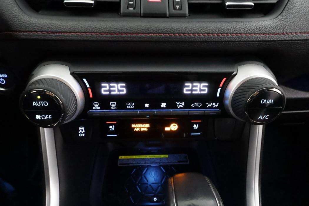 TOYOTA RAV4 PLUG-IN 2020