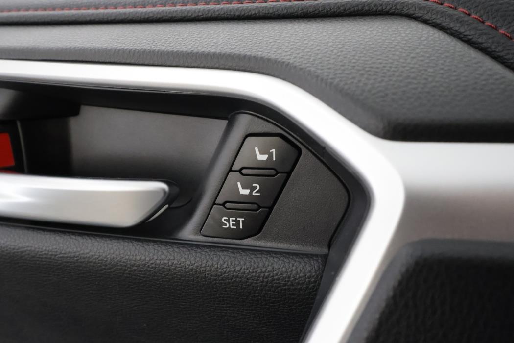 TOYOTA RAV4 PLUG-IN 2020