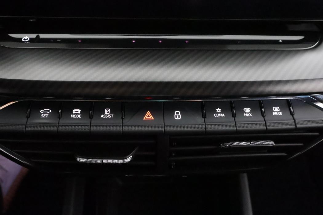 SKODA Octavia 2021