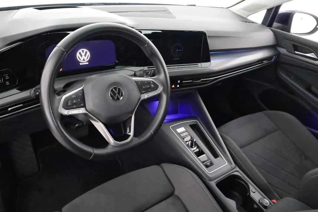 VOLKSWAGEN Golf 2021