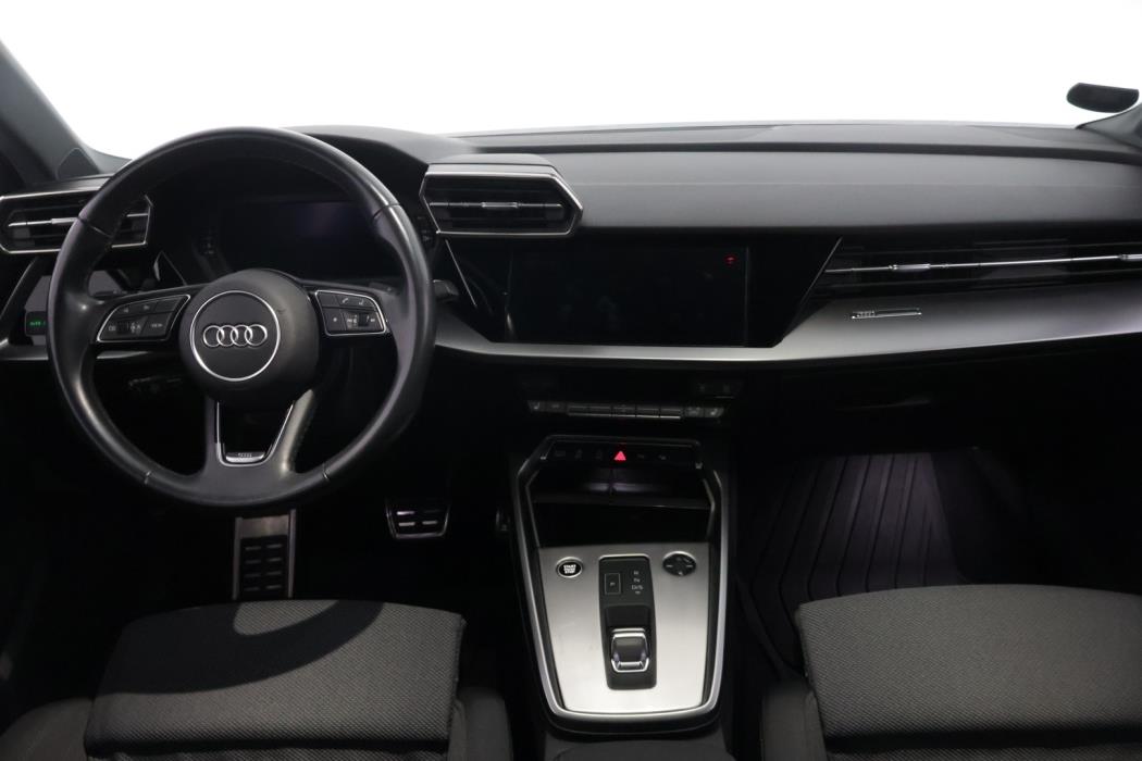 AUDI A3 2021